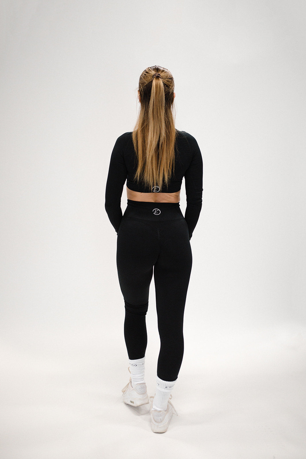 ABYSS scrunch legging