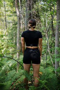 ABYSS form crop t-shirt